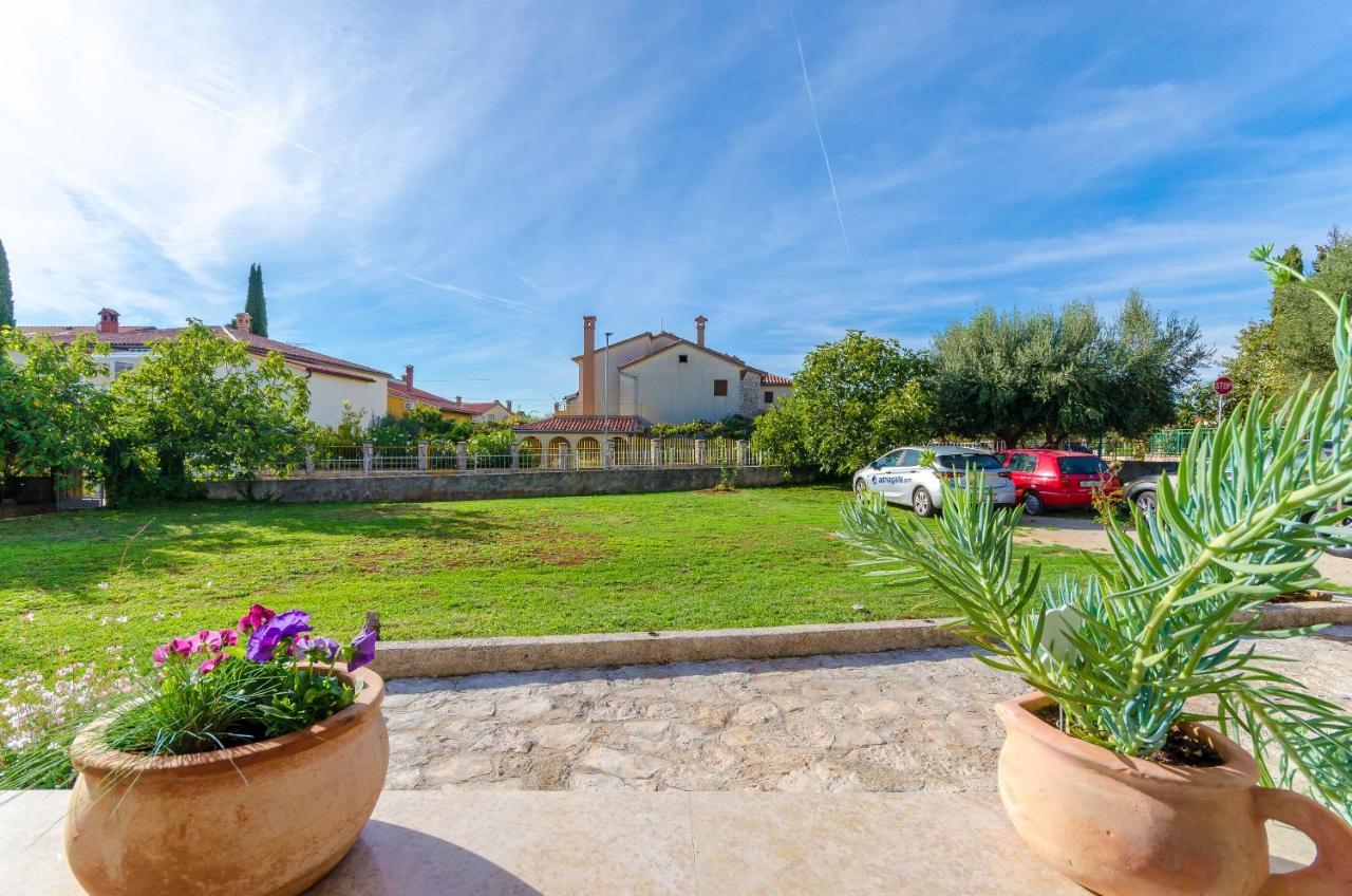 Apartment Zdenko Rovinj Exterior photo